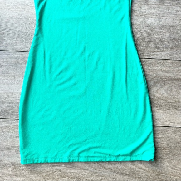 Aritzia Wilfred Free TINY DRESS in Green - Picture 14 of 15